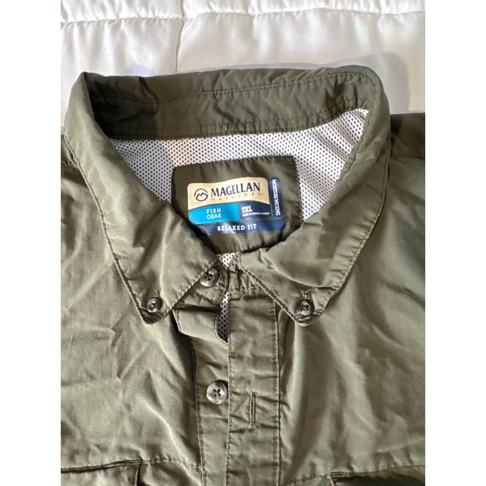 Magellan Outdoors Fish Gear Men’s 2XL Olive Green Fishing Shirt